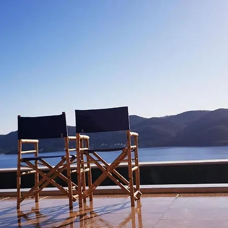 Marble Pool 3 Bedroom In 2 Adjoining Stone Buildings On A 2 Acre Private Land Vila Viganj