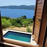 Marble Pool 3 Bedroom In 2 Adjoining Stone Buildings On A 2 Acre Private Land Willa *